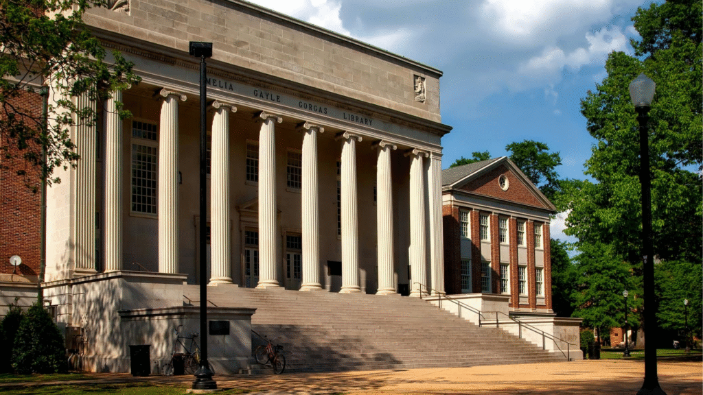 Master of Philosophy programı hakkında bilgi edinin.